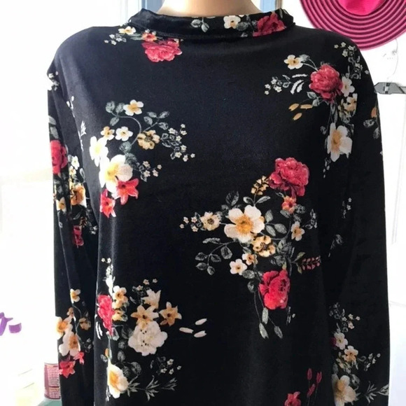Velvet Floral prints Spring Summer women blouse Size M/L - Picture 5 of 5